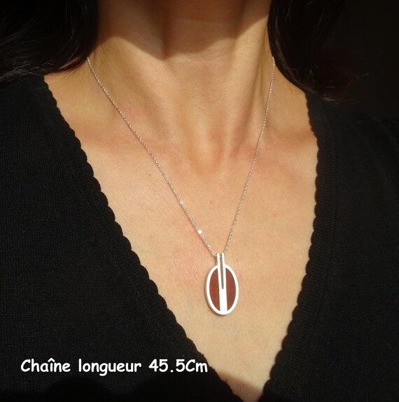 999スターリングシルバーとサンダルウッドの葉のモチーフペンダント