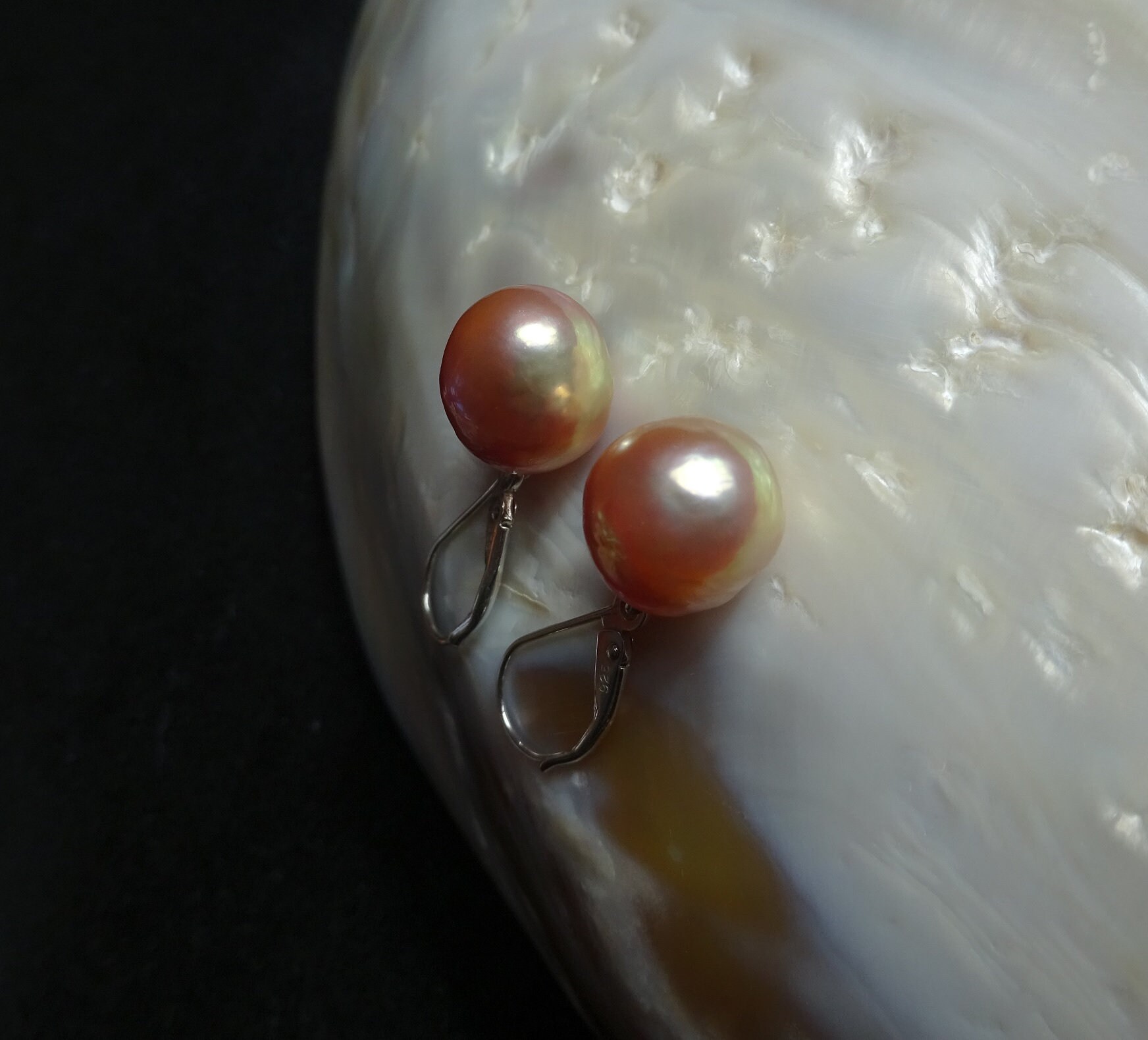 Boucles D'oreilles Dormeuses Perles Baroques - Crochet Plaqué Or 18 Carats - Neuf Avec étiquettes