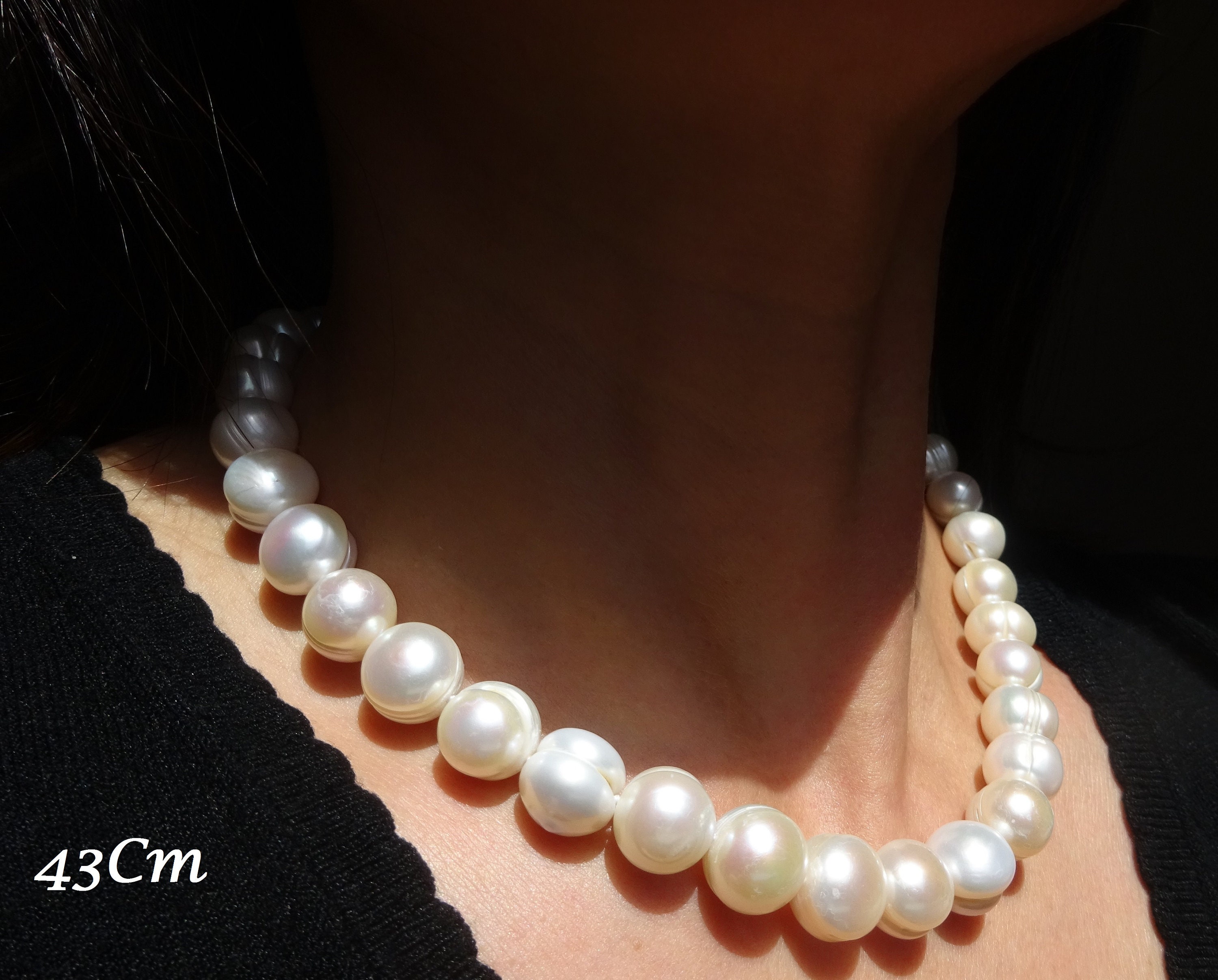 Grand Collier Vintage En Perles De Pierres Polies Vertes – 84 Cm, Pièce Unique Ethnique