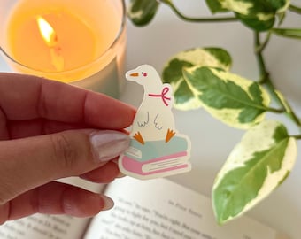 Reading Goose Sticker, Bookworm Reader Accessory, Goose Kindle Sticker, Cottage Core Kindle Accessory