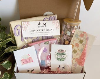 Pastel Books Gift Box,Book Lover Gift Box,Gift for Reader,Gift for Bookworm,Holiday Gift Box for Reader,Birthday Gift Box,Christmas Gift Box