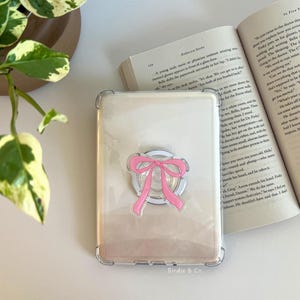 Pink Bow Magnetic Kindle Grip, MagSafe Kindle Grip, Magnetic Kindle Holder, Kindle Accessories, Bookish Gifts for her Bild 3