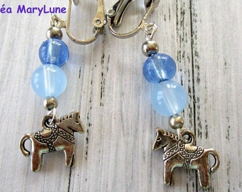 Boucles d'oreilles CLIPS pour oreilles non percées cheval bleu