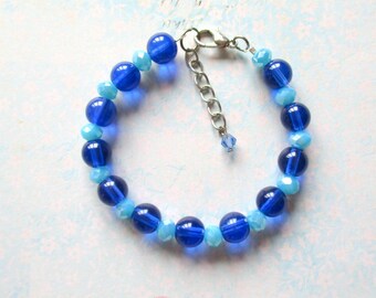 Bracelet ensemble de perles bleues transparentes et translucides