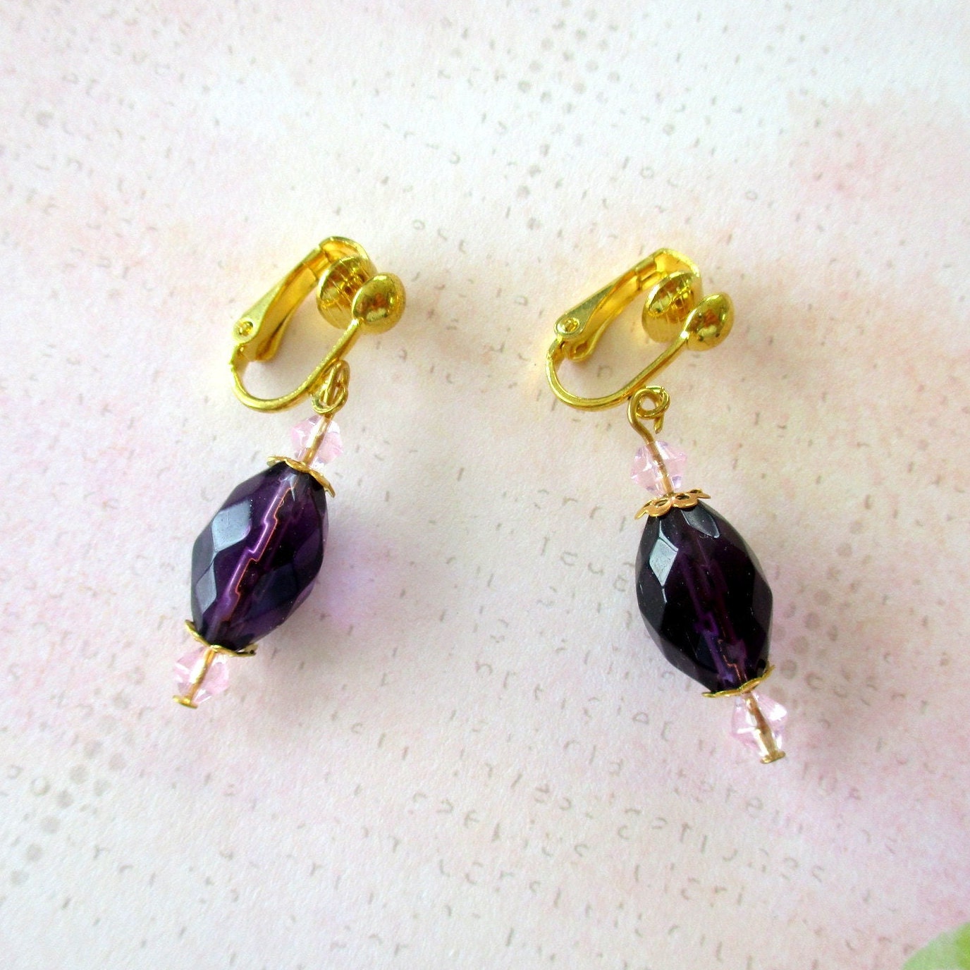 Boucles D'oreilles Pendantes En Or 14k Plaqué - Avec Perles De Culture Violettes Naturelles, Dormeuses, Neuves