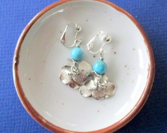 Clips boucles d'oreilles turquoise et palet d'argent - perle semi précieuse