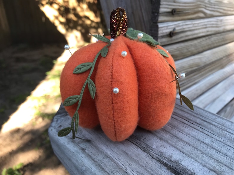 Pumpkin pin cushion, sewing pins, pin cushion, cream pumpkin, Cinderella inspired, fall, pumpkin patch image 9