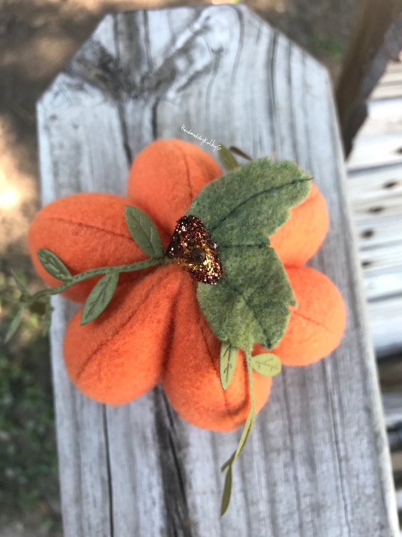 Pumpkin pin cushion, sewing pins, pin cushion, cream pumpkin, Cinderella inspired, fall, pumpkin patch image 6