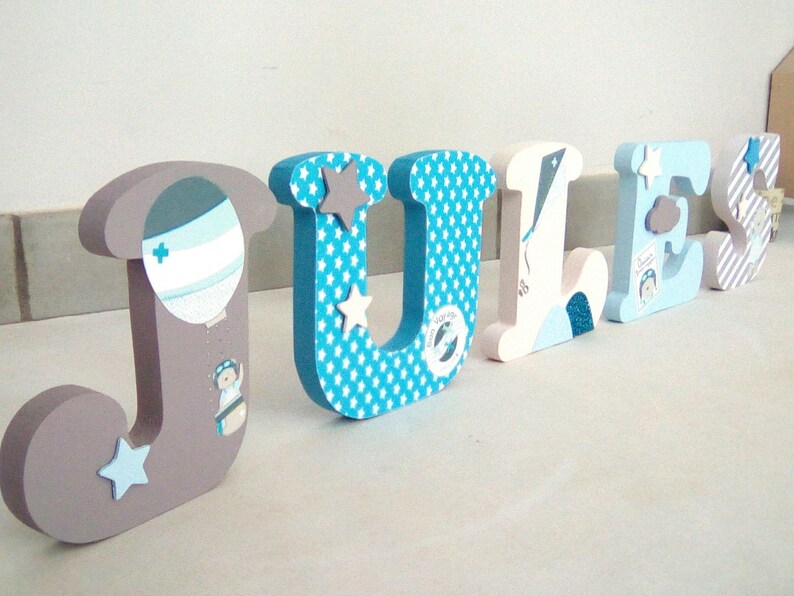 prénom en bois à poser