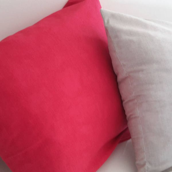 Lot de 2 housses de coussin rose et gris moiré