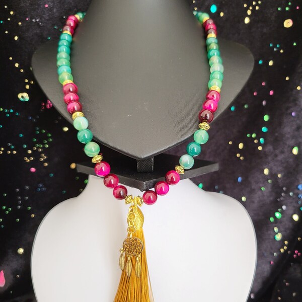 Collier de perles Agate verte/Oeil de tigre fuchsia