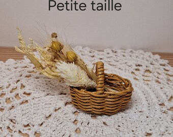 Panier miniature petite taille.