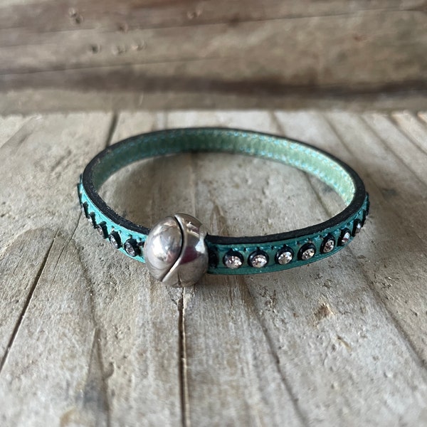 Kit Bracelet cuir plat turquoise à strass de bohême avec fermoir magnétique boule argent