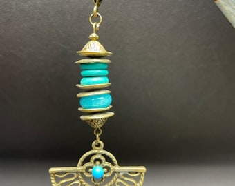 Ethnic pendant, blue jade and coconut beads