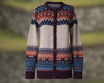 Alpaca cardigan with all over pattern, button closure and crew neck