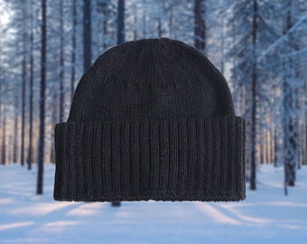 Classic Fisherman beanie made from 100% alpaca keep your head warm this winter.