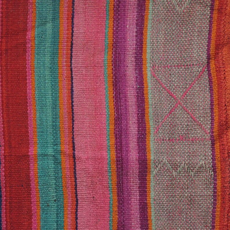 Peruvian frazada rug handwoven natural woolen blanket Frazada with colorful design