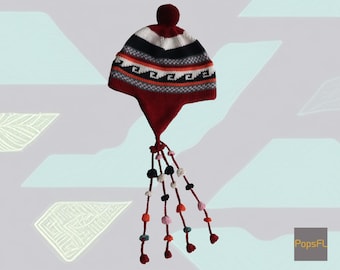 Peruvian Chullo lined, baby alpaca 100%, soft typical Andean Mountain hat with ear flaps.
