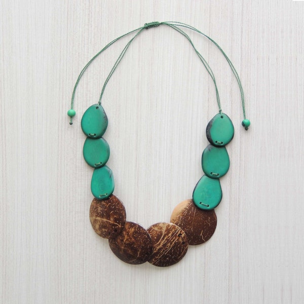 Tagua / coconut shell beads necklace organic tagua / coconut jewelry green - brown