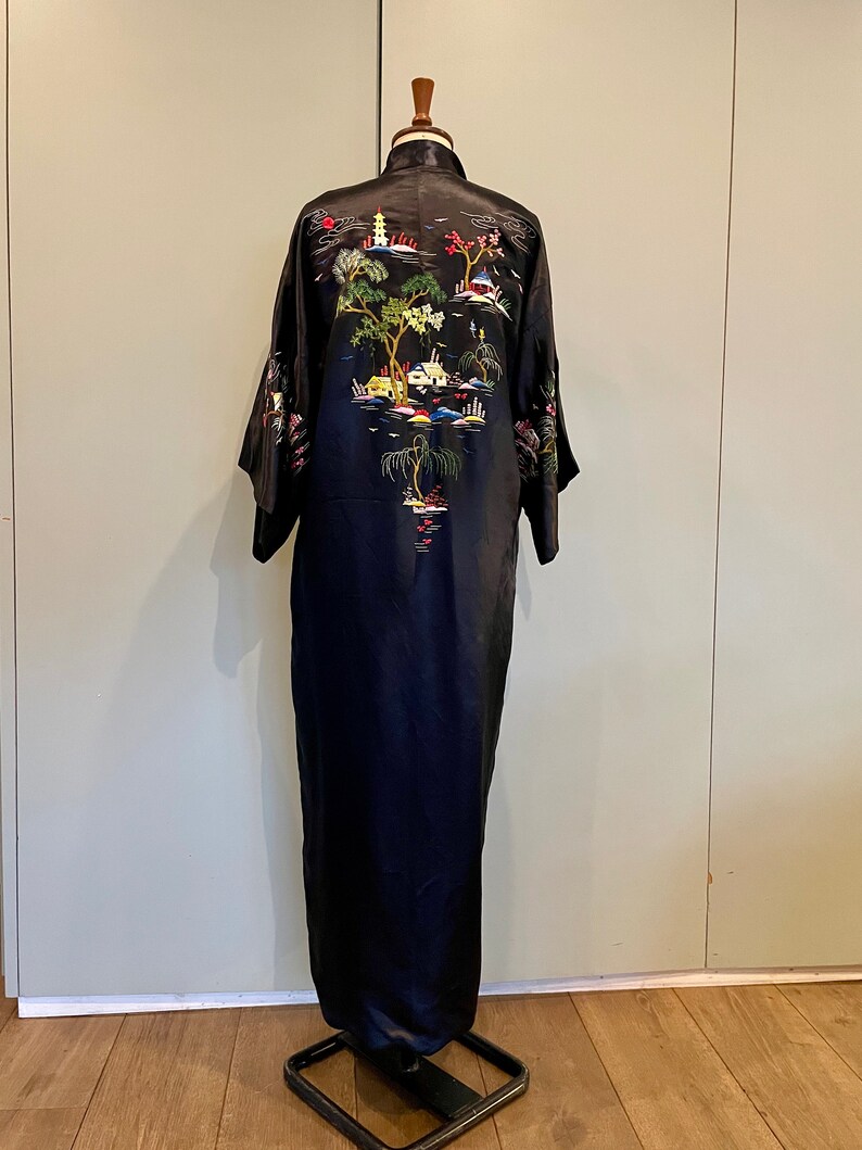 50s black silk embroidered Chinese kimono
