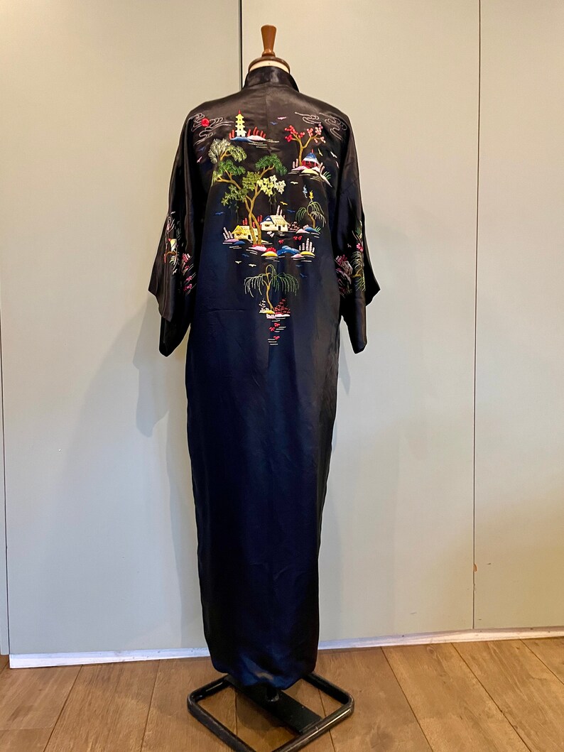 50s black silk embroidered Chinese kimono