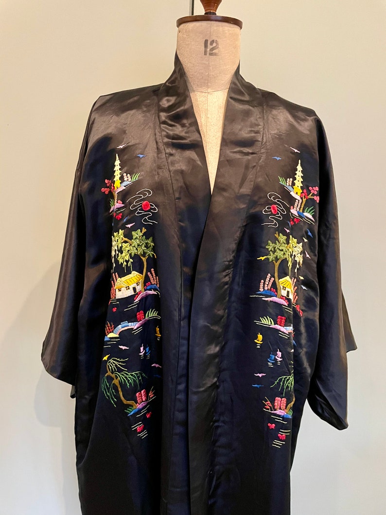 50s black silk embroidered Chinese kimono