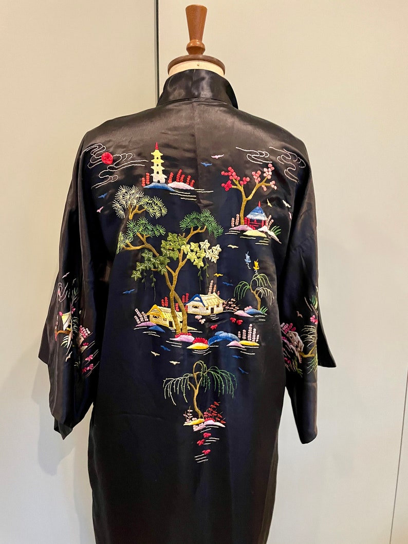 50s black silk embroidered Chinese kimono
