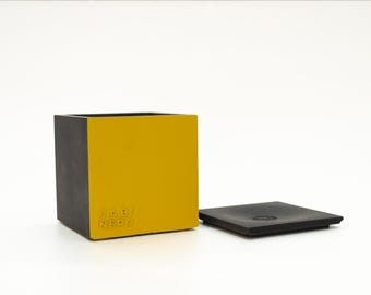 Vela Sun Kissed – Diseño brutalista / Aroma a cedro y ámbar / Tarro de hormigón de lujo con tapa / Decoración moderna hecha a mano