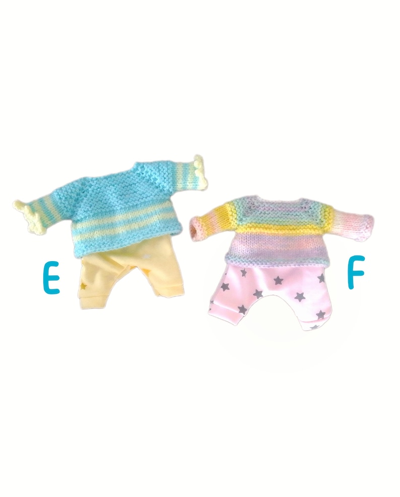 Kleidung für 20 cm große Corolle „Mini Calin“-Babypuppen: Kleidchen oder Pullover und Leggings-Set – Jersey und Wolle, verschiedene Farben Bild 4