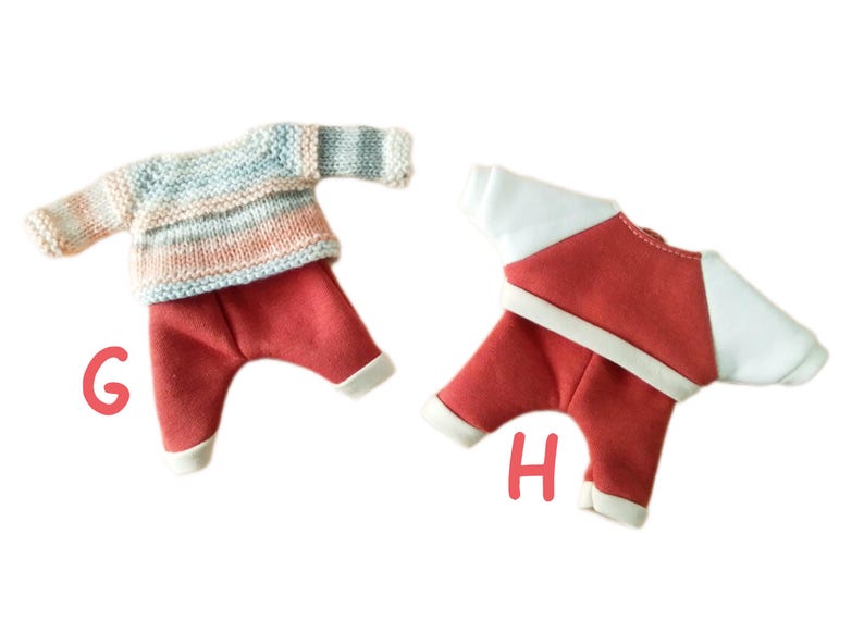 Kleidung für 20 cm große Corolle „Mini Calin“-Babypuppen: Kleidchen oder Pullover und Leggings-Set – Jersey und Wolle, verschiedene Farben Bild 5
