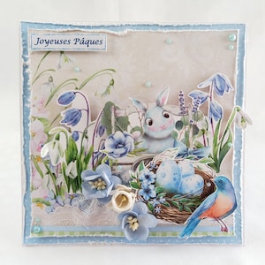 Carte Joyeuses Pâques motif lapin, oiseau et oeufs de Pâques, bleu, beige et vert fait main, 15x15 cm