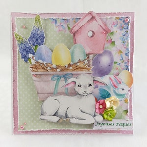 Carte Joyeuses Pâques motif agneau lapin et oeufs de Pâques, rose et vert fait main, 15x15 cm