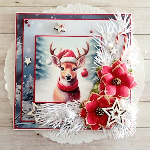 Carte de Noel avec illustration de renne blanc bleu et rouge fait main 15x15 cm