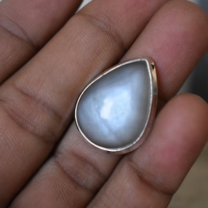 925 silver natural grey moonstone ring-grey moonstone ring-flashy moonstone ring-moonstone ring-handmade ring-blue flashy moonstone ring