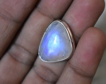 Handmade 925 Silver Ring: Natural Blue Flashy Moonstone, 20mm