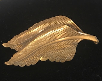Vintage Jeri Lou Scarf Sweater Clip Leaves Goldtone Jewelry Metal
