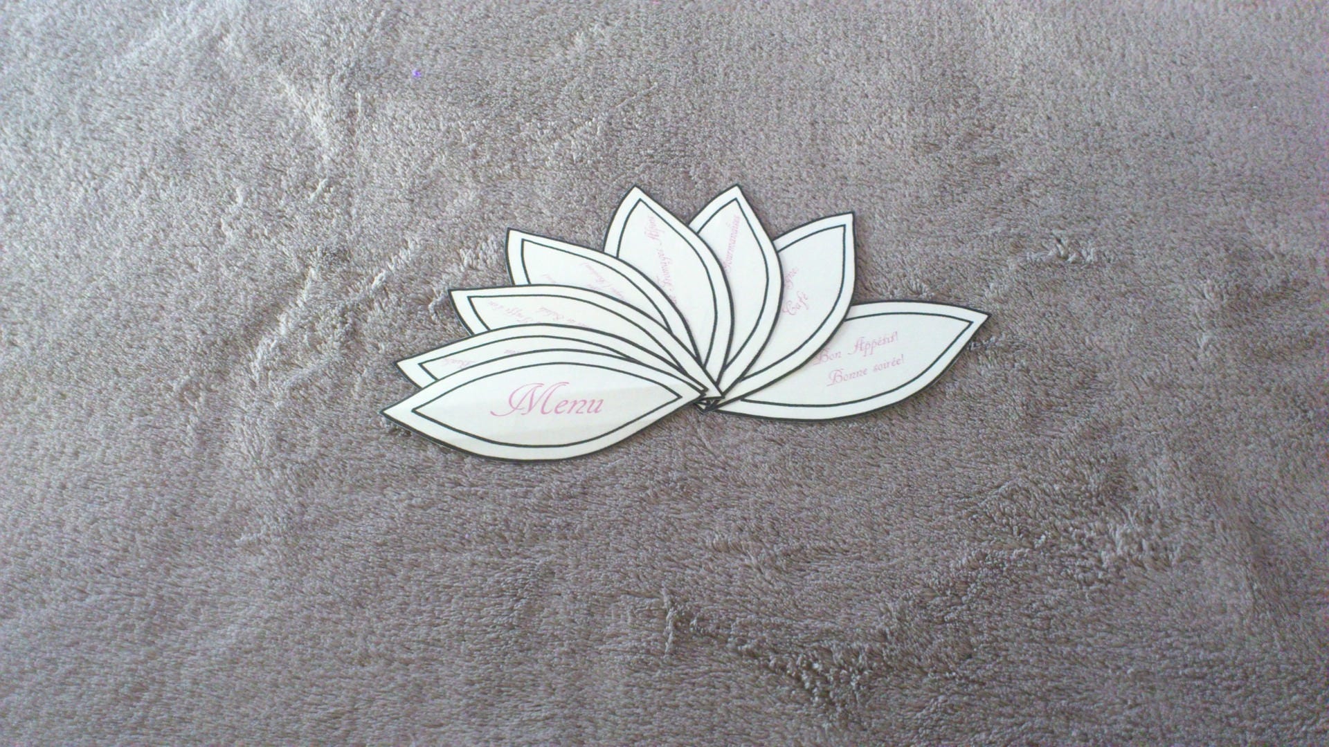 Lot de 10 Menu Pétal Ludique Pour Mariage, Baptème, Communion