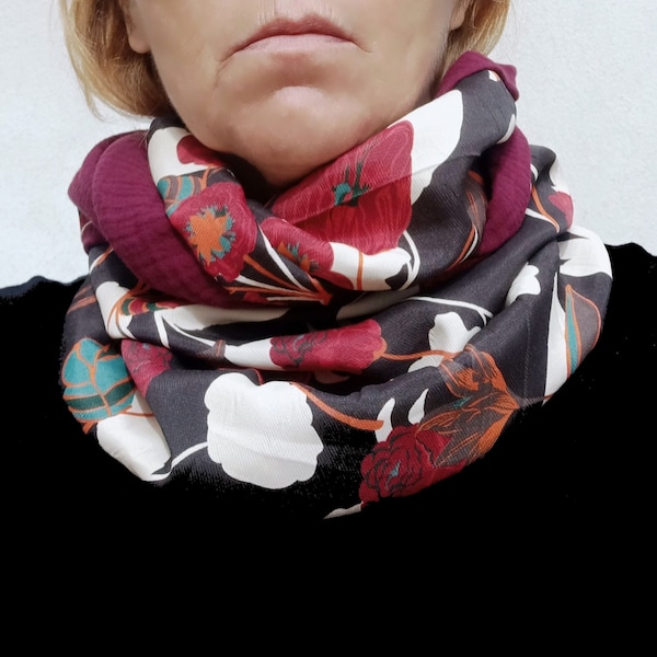 Snood femme, double col, écharpe tube,foulard ,tour de cou,double gaze, viscose, fleurs bordeaux  et noire Cadeau femme - Après la Plage