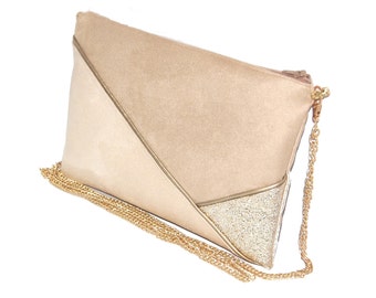 Clutch de boda, clutch de noche, bolso de ante beige, arena, símil piel con purpurina dorada - Après la Plage