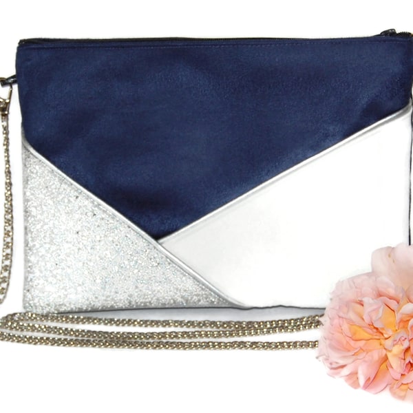 Pochette mariage, pochette de soirée, sac suédine bleu marine, blanc paillettes argent - Après la Plage