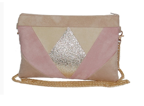 Nude store pink clutch