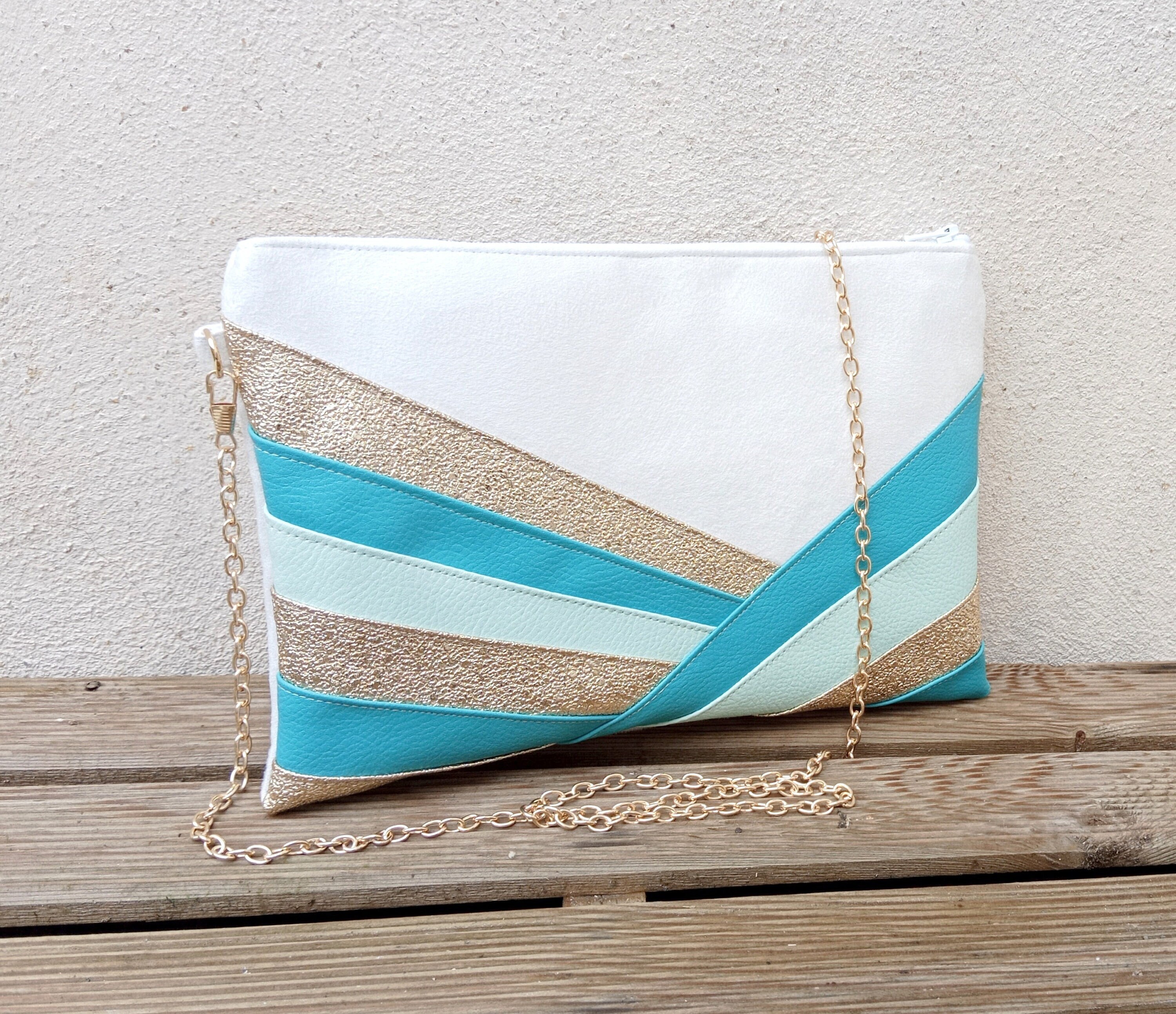 Clutch mariage sales