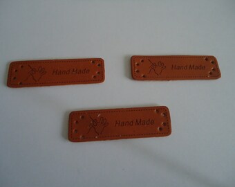 3 étiquettes en simili cuir " HANDMADE" - dimensions 5 * 1,5 cm - MARRON