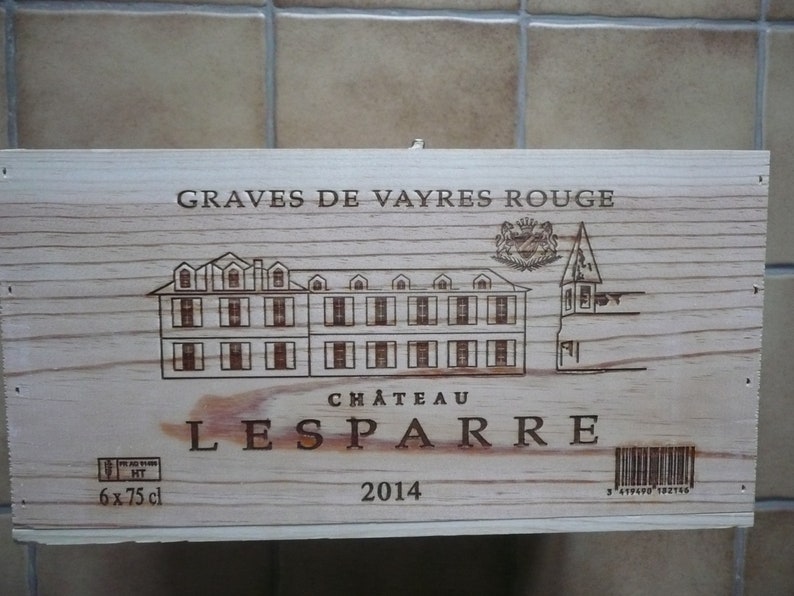 Screened wood wine case CHATEAU LESPARRE 2014 Graves de VAYRES Red empty wood crate France