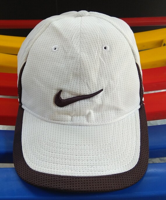 nike swoosh trucker cap
