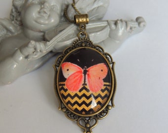 Collier  pendentif cabochon  "Papillon Corail Chic" Romantique,Vintage.