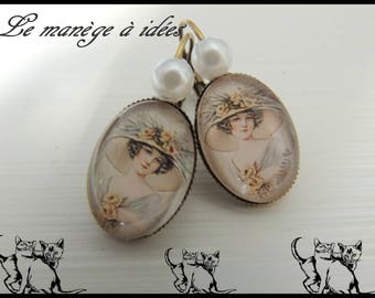 Earrings / Stud Earrings / Cabochons/bronze Metal, yesteryear, romantic woman.