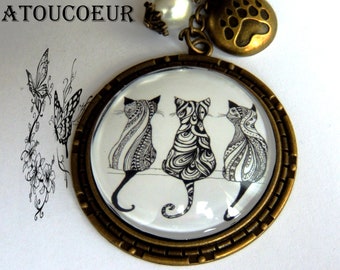 Porte- clés cabochon  ,  Le manège des porte-clés , Romantique vintage Baroque .