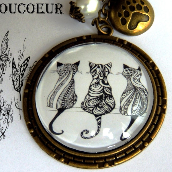 Porte- clés cabochon  ,  Le manège des porte-clés , Romantique vintage Baroque .