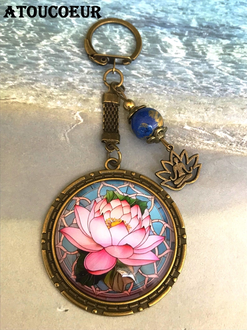 Cabochon key ring, The merry-go-round of key rings, Romantic vintage Baroque. image 7